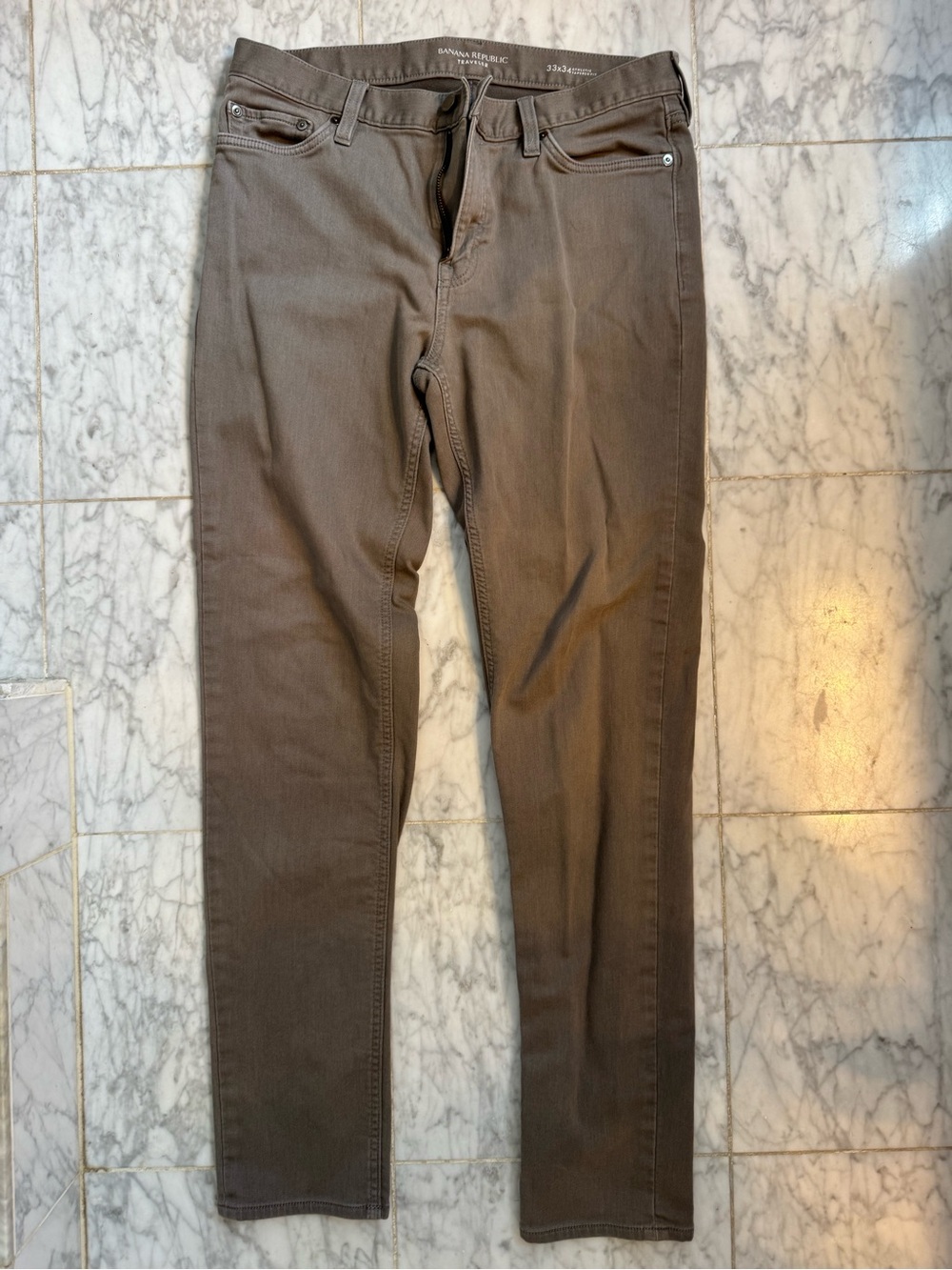 Banana Republic Traveler Pants in Taupe Gray